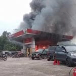 SPBU Parit 9 Terbakar, Diduga Akibat Konsleting Motor Saat Mengisi Bahan Bakar SPBU Parit 9 Terbakar, Diduga Akibat Konsleting Motor Saat Mengisi Bahan Bakar