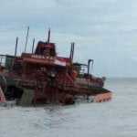 KIP Mega Fajar Kandas di Pantai Matras KIP Mega Fajar Kandas di Pantai Matras