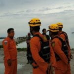 Dandi Diterkam Buaya Ganas di Bagian Pinggang dan Diseret ke Air Dandi Diterkam Buaya Ganas di Bagian Pinggang dan Diseret ke Air