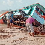 Kapal Pecah di Muara Air Kantung Sungailiat Kapal Pecah di Muara Air Kantung Sungailiat