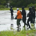 Densus 88 Antiteror Polri tangkap 14 terduga teroris Densus 88 Antiteror Polri tangkap 14 terduga teroris